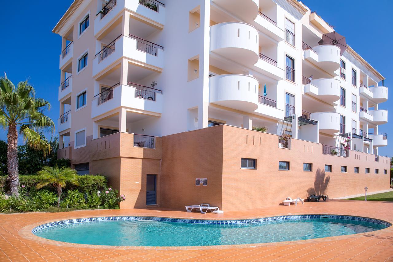 Apartment A07 - Seaview And Pool Luxury