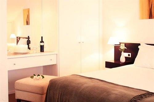 Bicuda 4* Cascaes