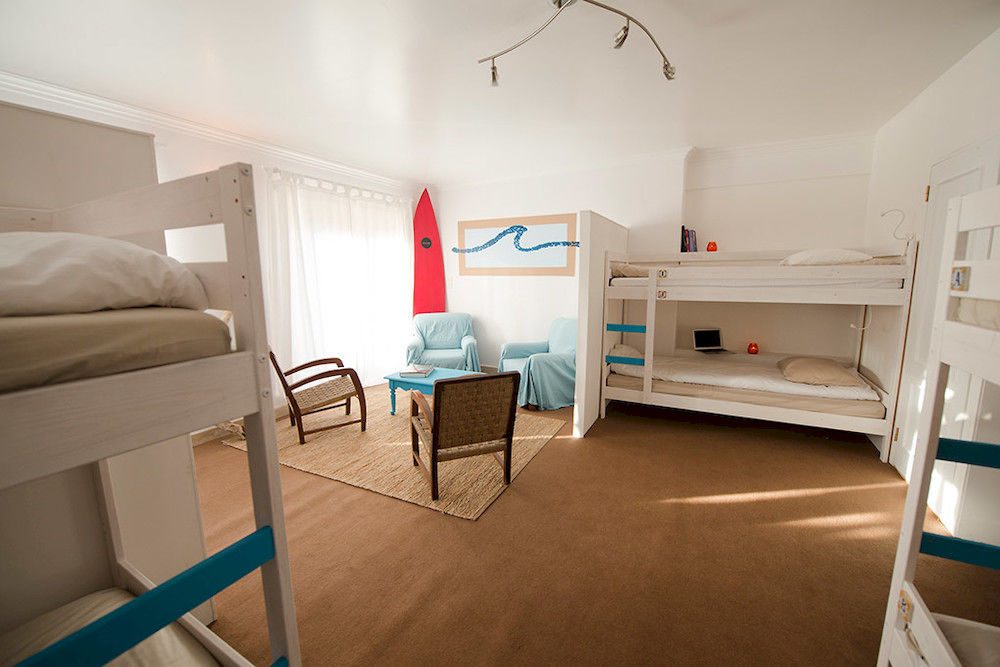 Laneez Surf House Hostel Ericeira