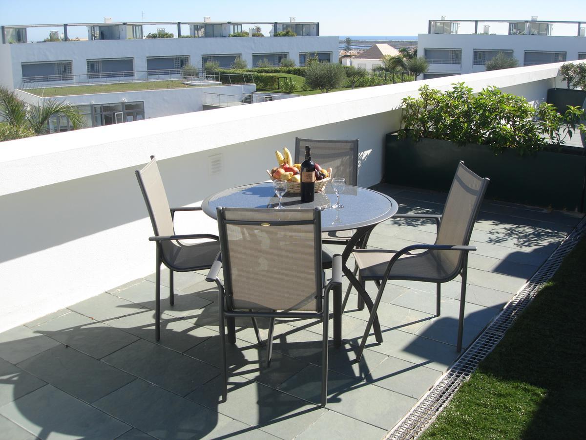 Penthouse In Private Complex By Homekeys Apartment