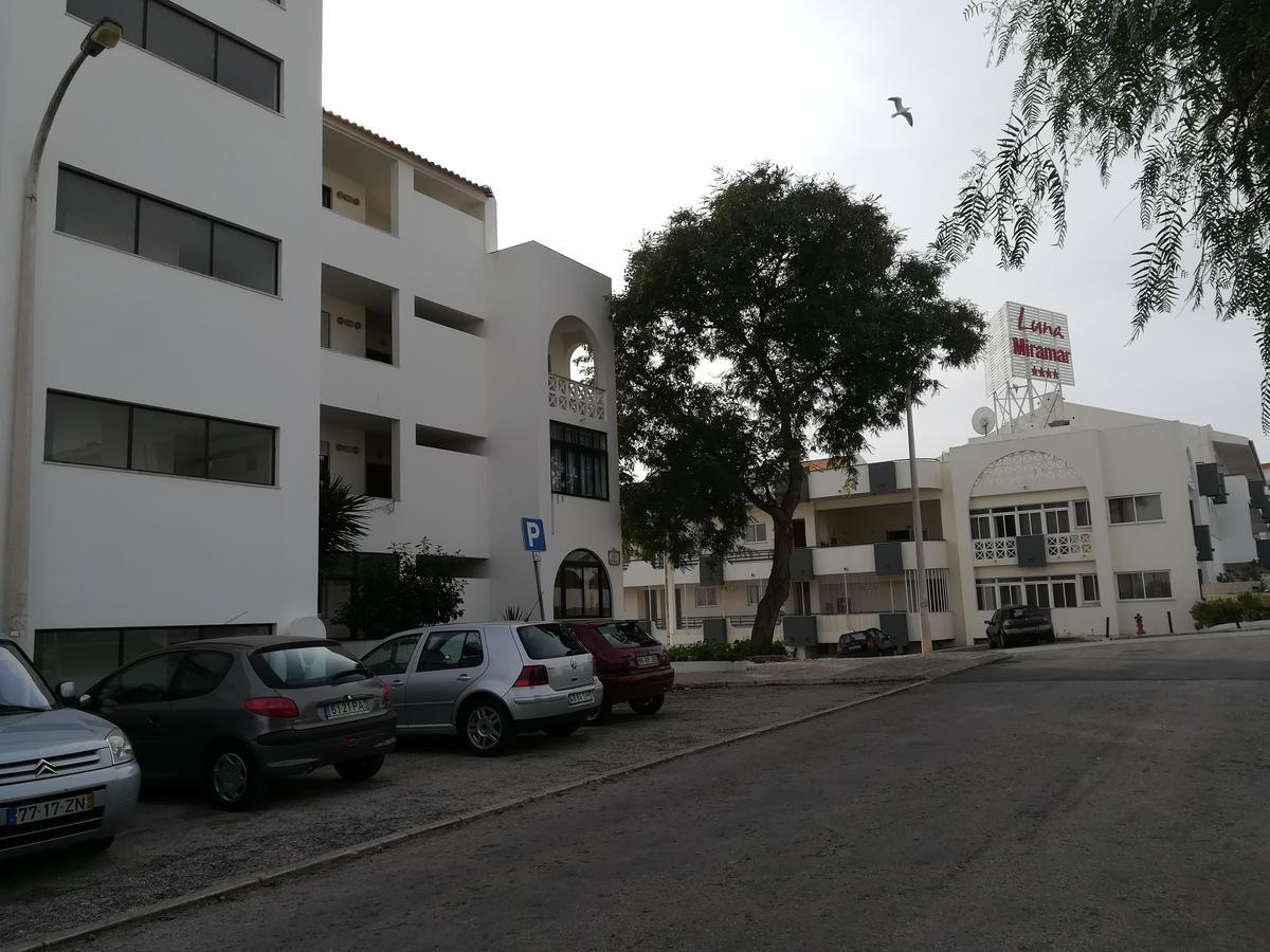 - Elimar 1 T1 Apartment *