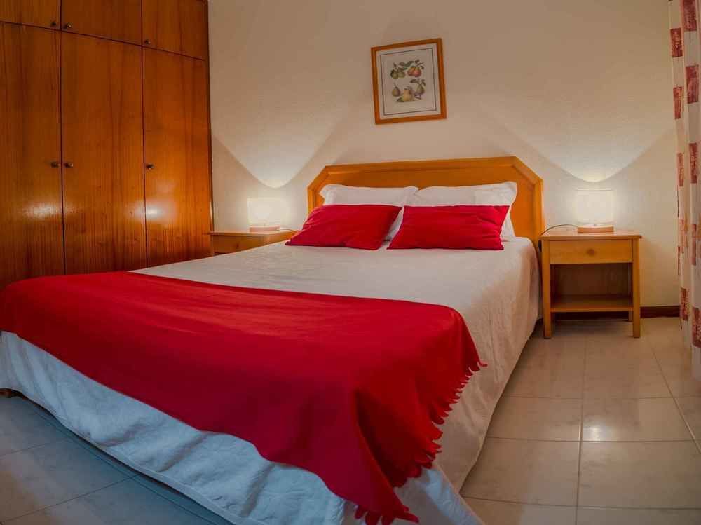 Aparthotel Flor Da Rocha 4*