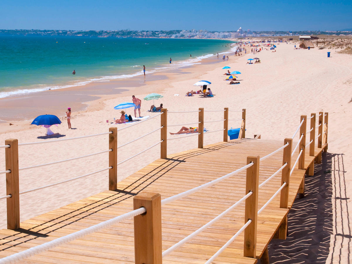 Nau Salgados Lagoas Apartahotel 4*