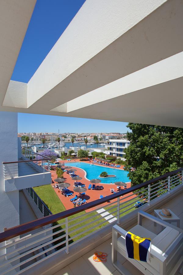 Marina Club Hotel 4*