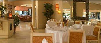 Four Seasons Fairways Hotel 4*