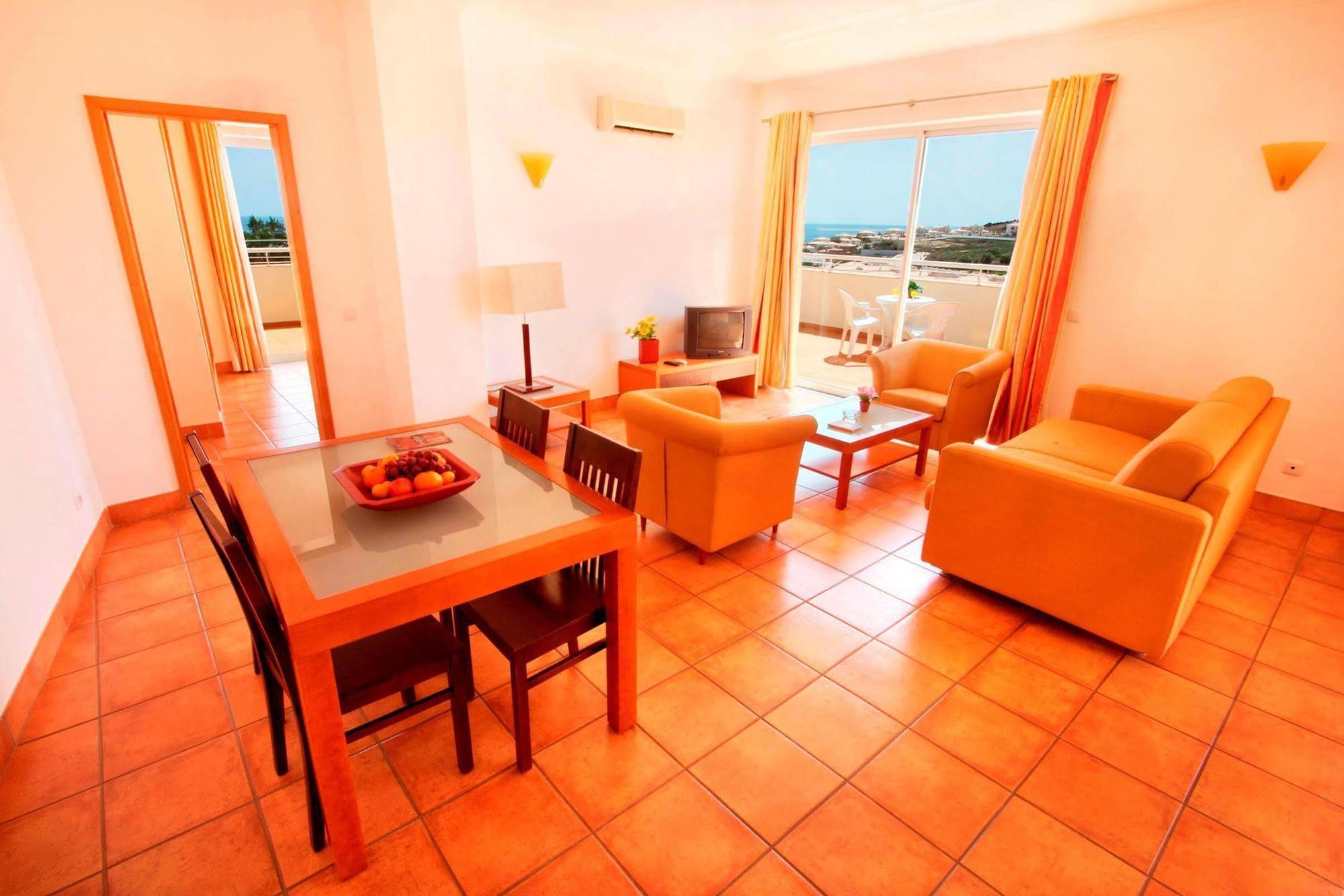 Hotel Mos - 4*