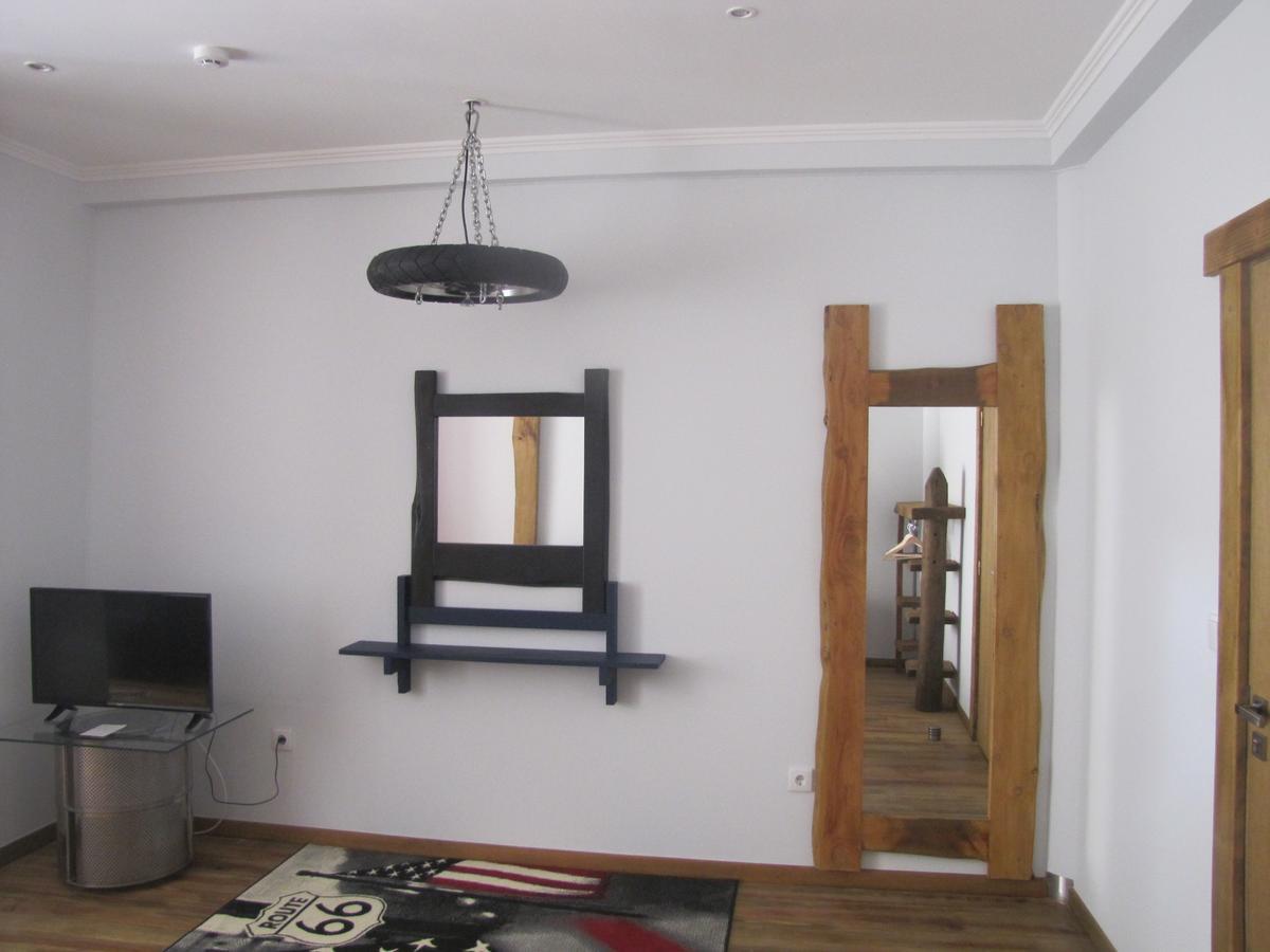 Modern & Recycled Hostel Machico (Madeira)