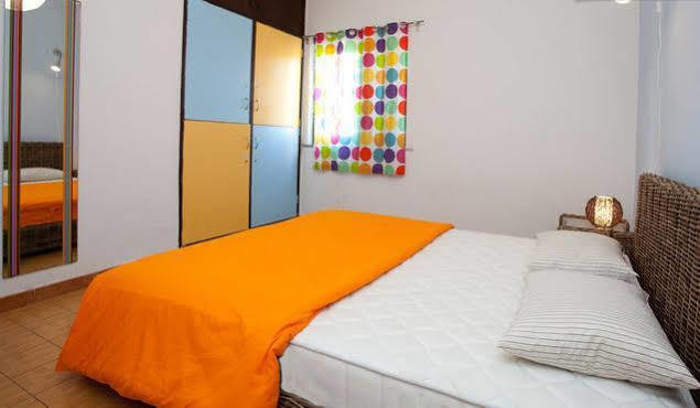 Good Feeling Hostel & Guest House * Raposeira (Faro)