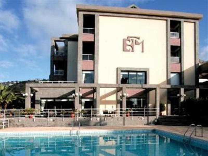 Escola Hotel 4*