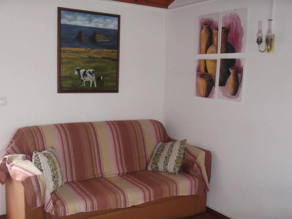 Quinta Dos Frutos * Santa Cruz da Graciosa