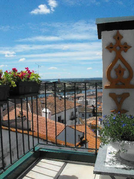 Bed & Breakfast Casa Pombal 2*