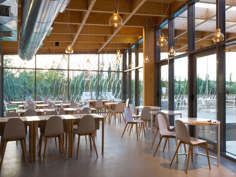 Ozadi Hotel 4*