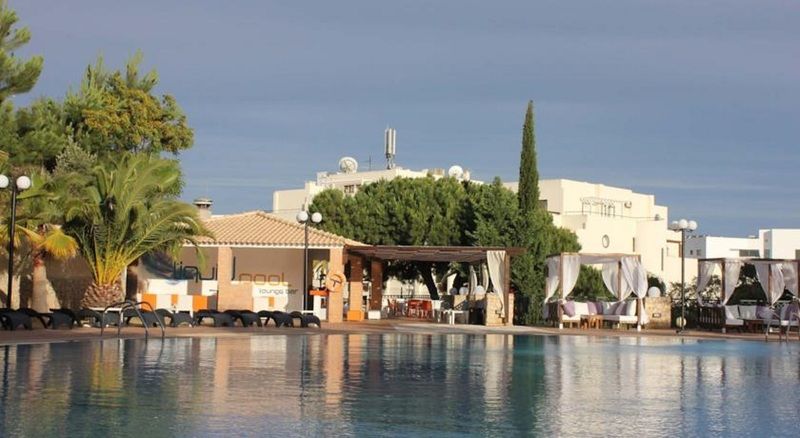 Cheerfulway Balaia Plaza 4*