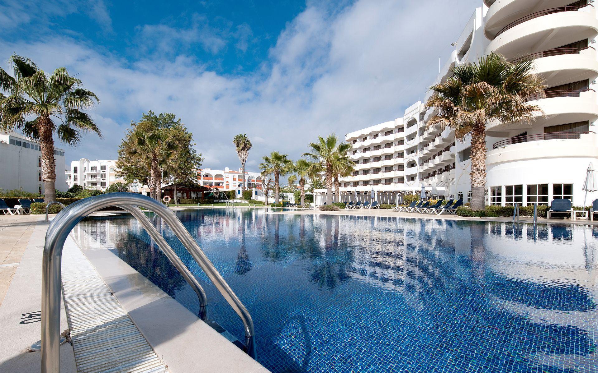 Hotel Gale Cerro Alagoa 4*