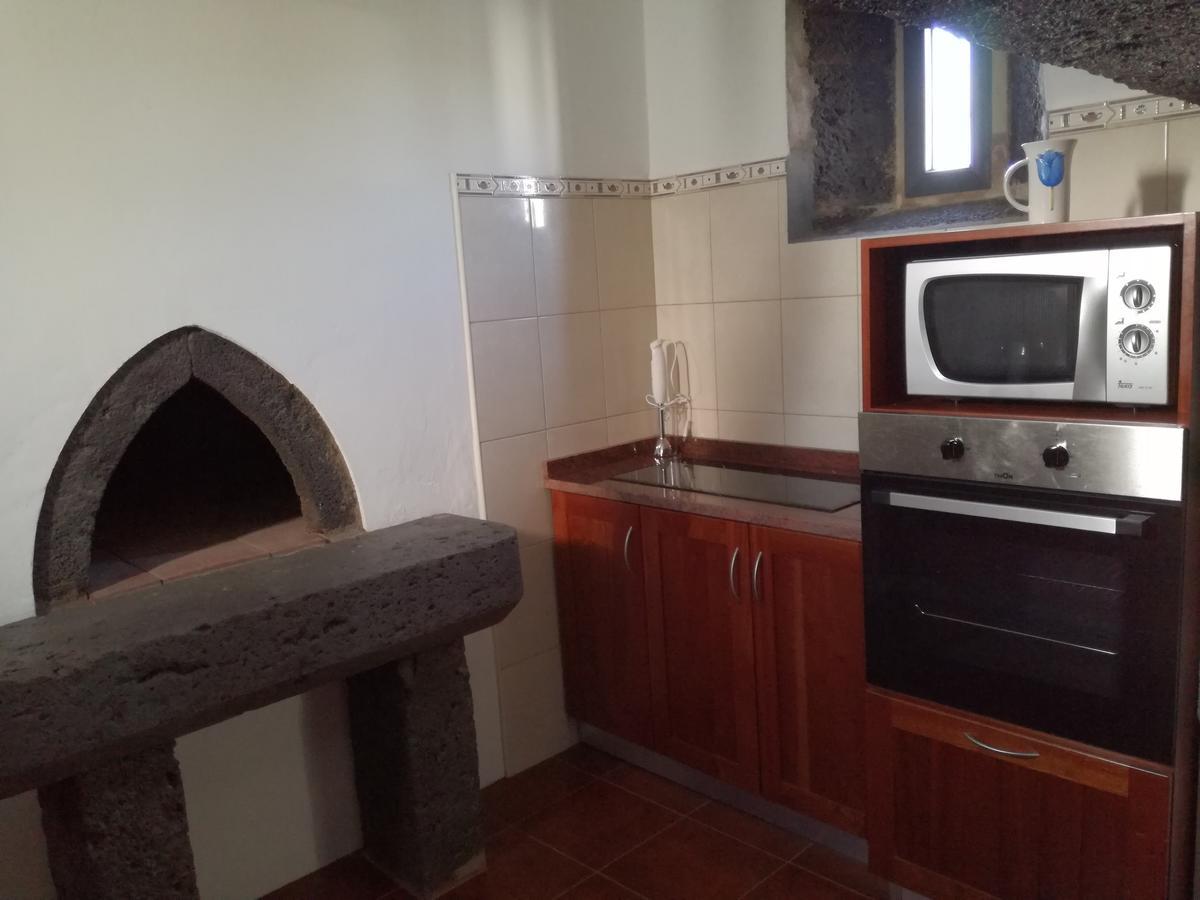 Casa Lagar De Pedra * Santa Cruz da Graciosa