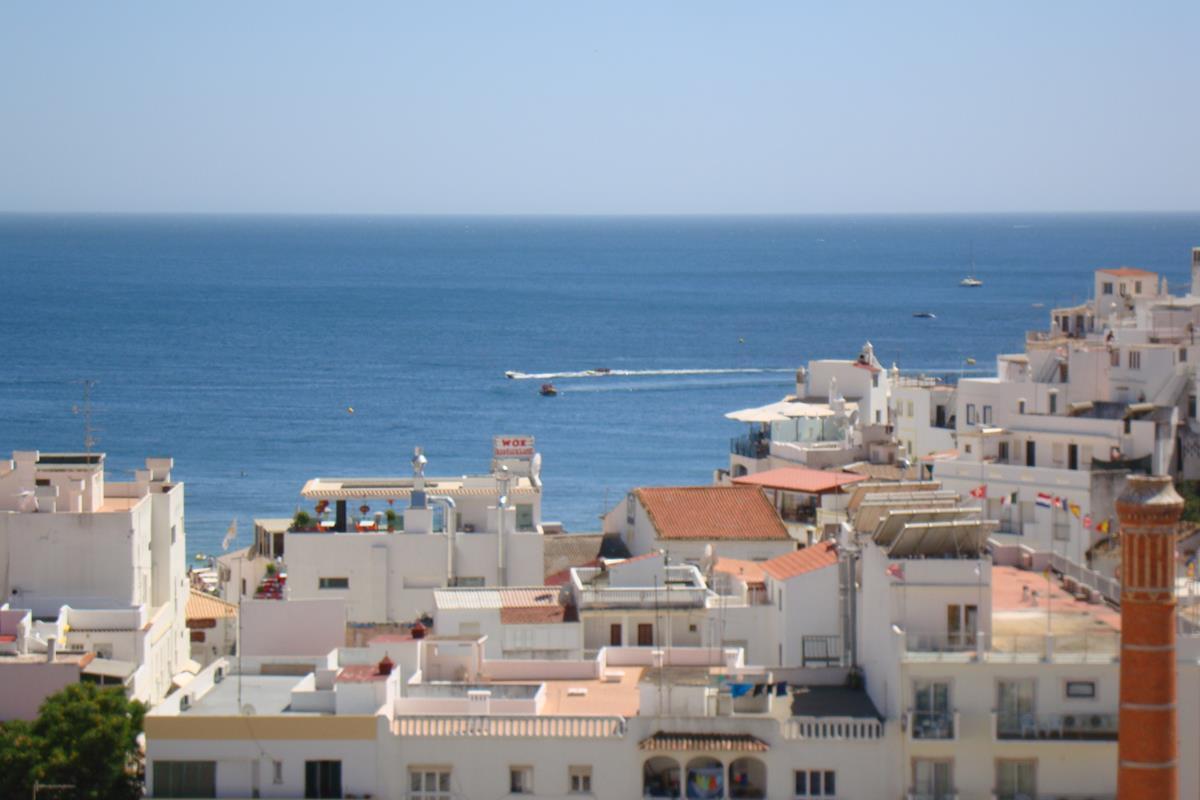 Sea View *