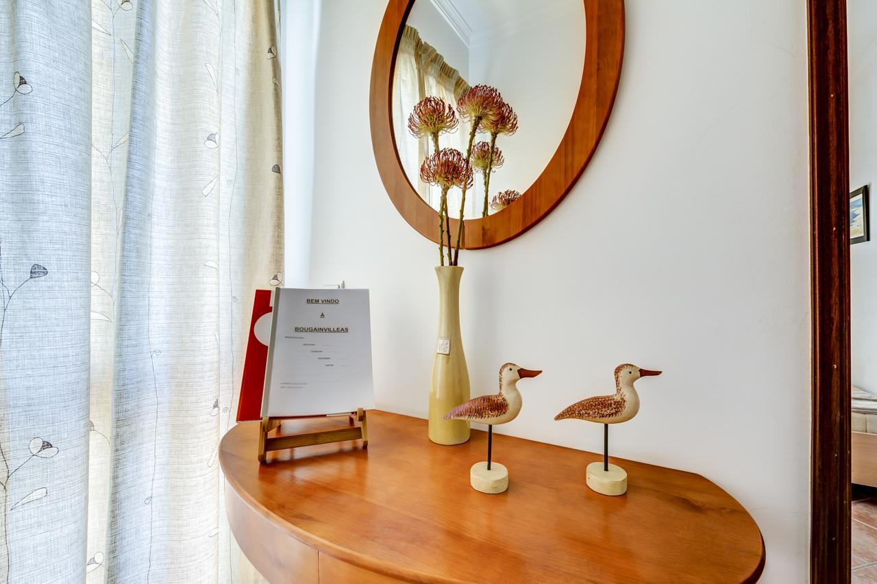 Bougainvilleas - Private Pool And Parking, Nearby Villa Altura