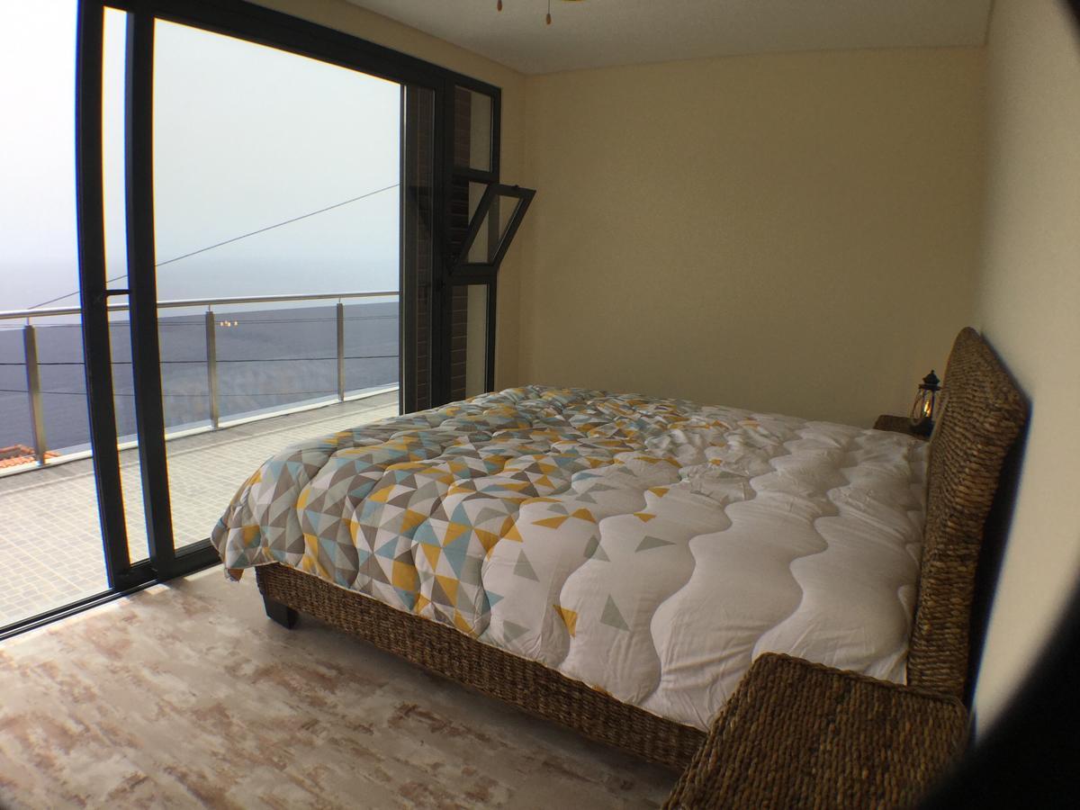Guesthouse-theview (adults Only) Pensión Ribeira Brava