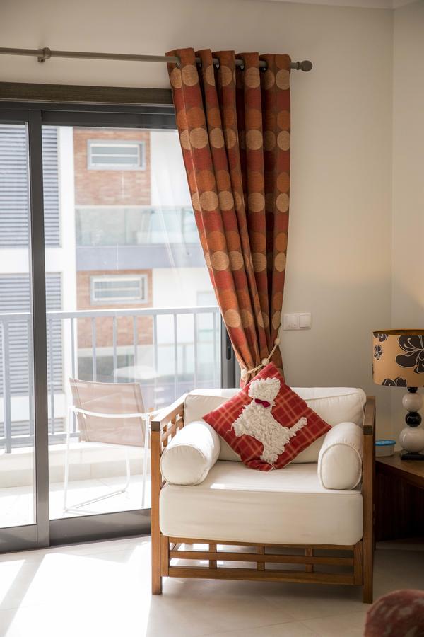 B04 - Luxury 2 Bed W Terrace Pool Appartement *