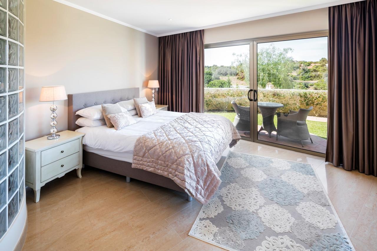 Aparthotel Castelo Parque 4*