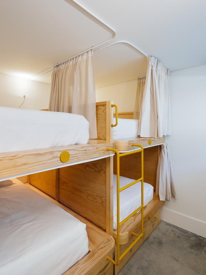 Aktion House Hostel Carcavelos (Lisbon)