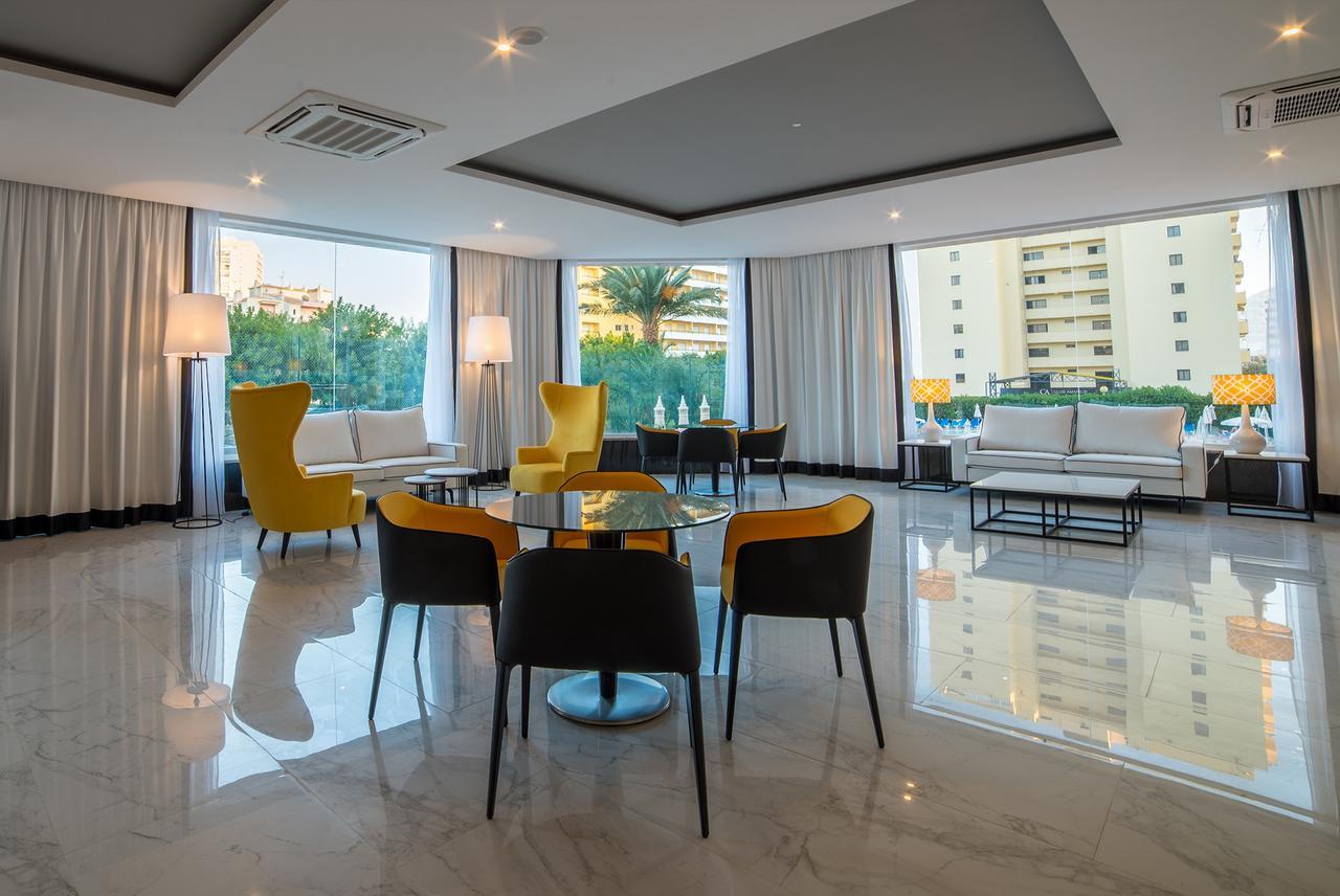 Aparthotel Flor Da Rocha 4*