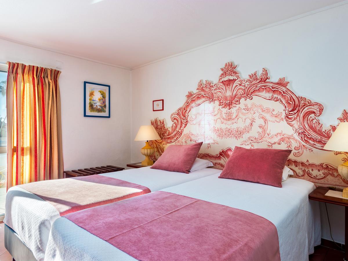 Aparthotel Tropical Sol 4*