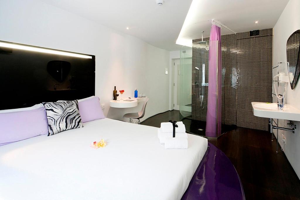 Absoluto Design 4*