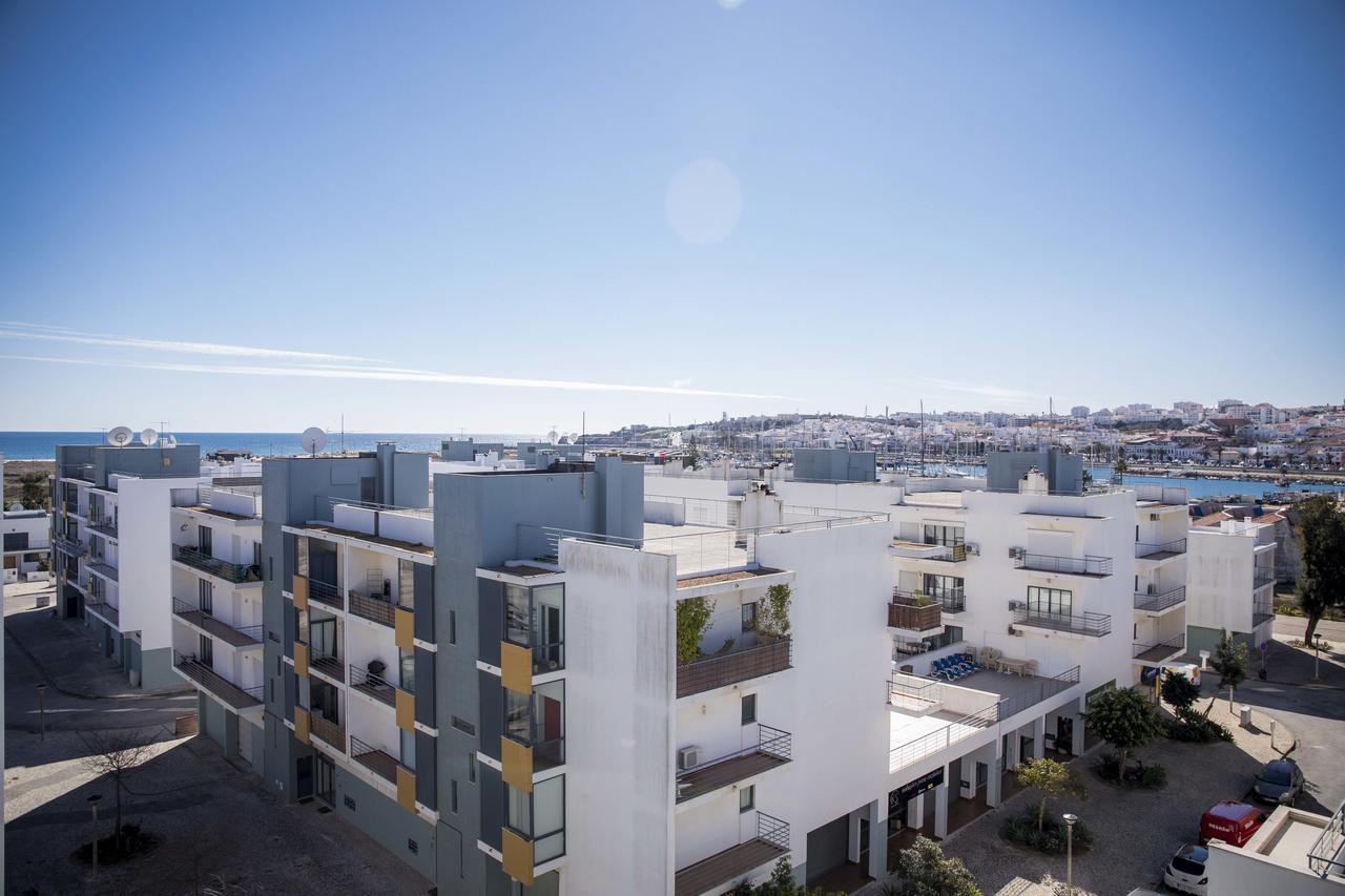 B04 - Luxury 2 Bed W Terrace Pool Appartement *