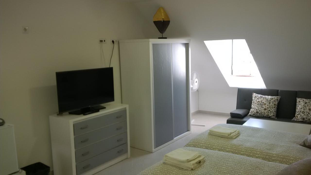 Oskar's Guest house