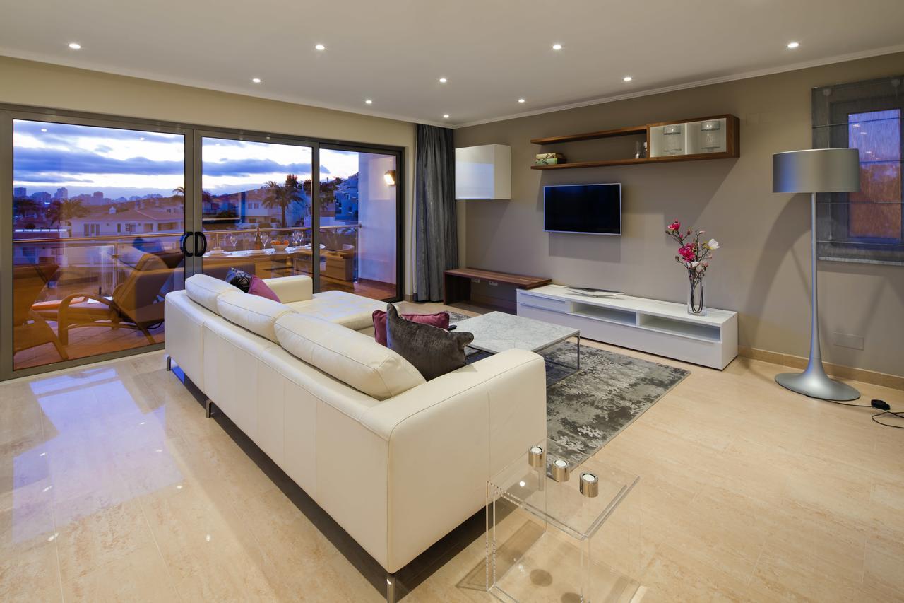 Aparthotel Castelo Parque 4*