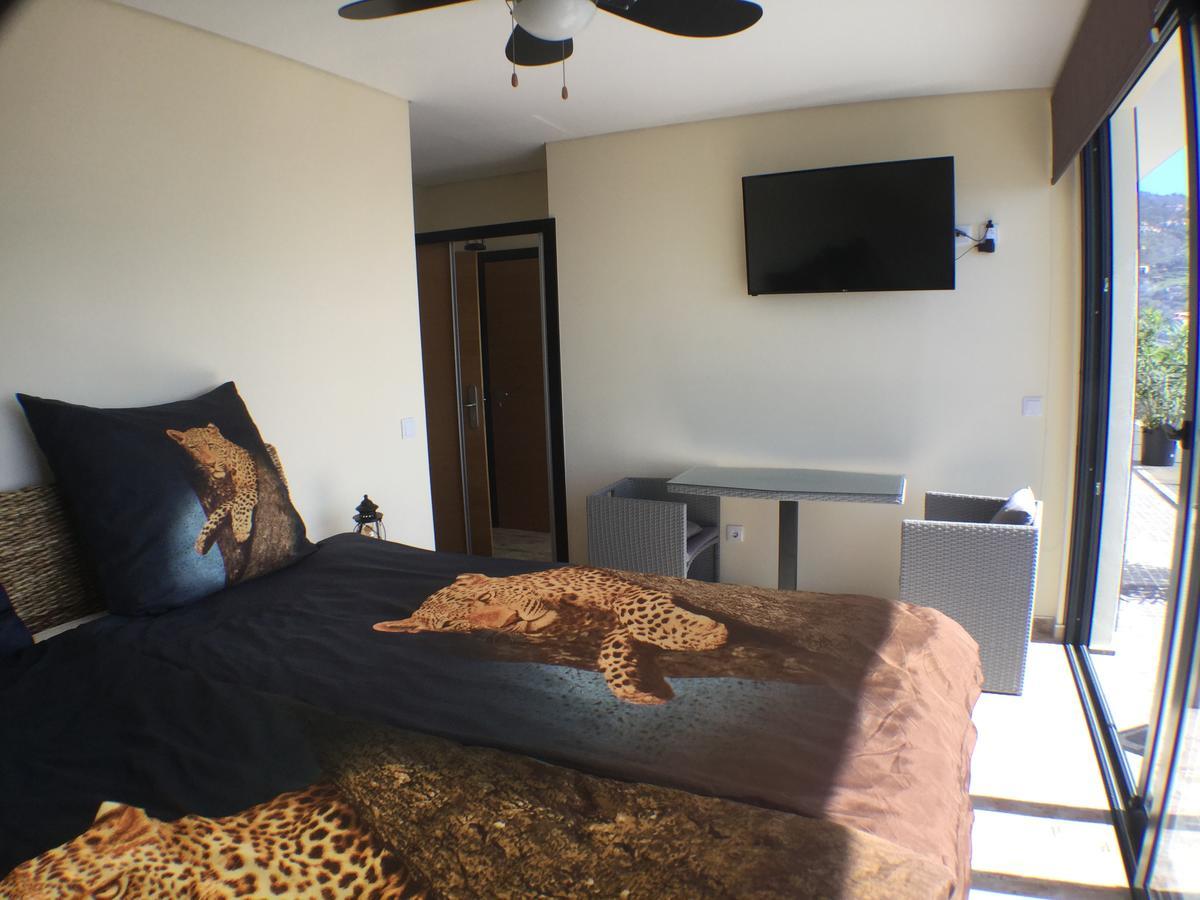 Casa de hóspedes Guesthouse-theview (adults Only)