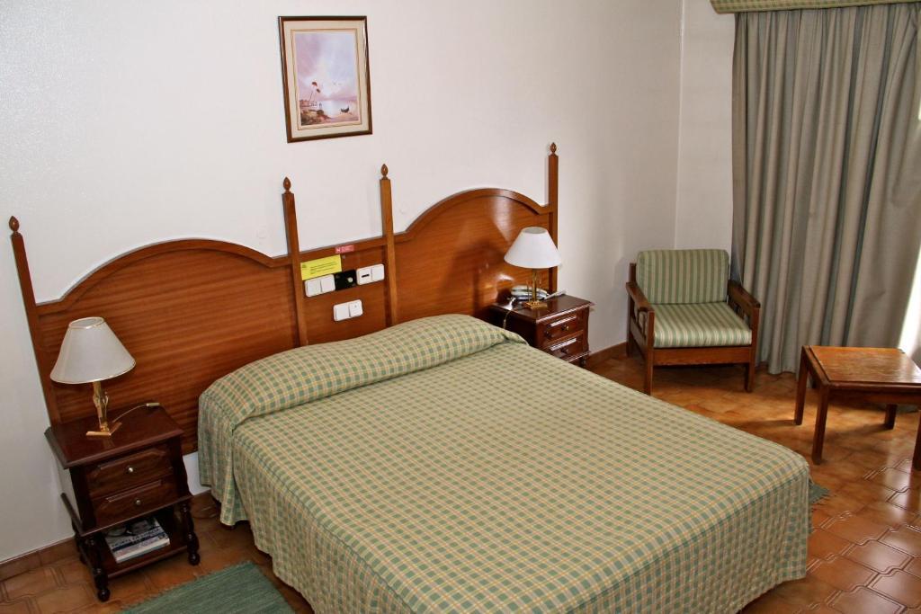 Wot Hotel 2*