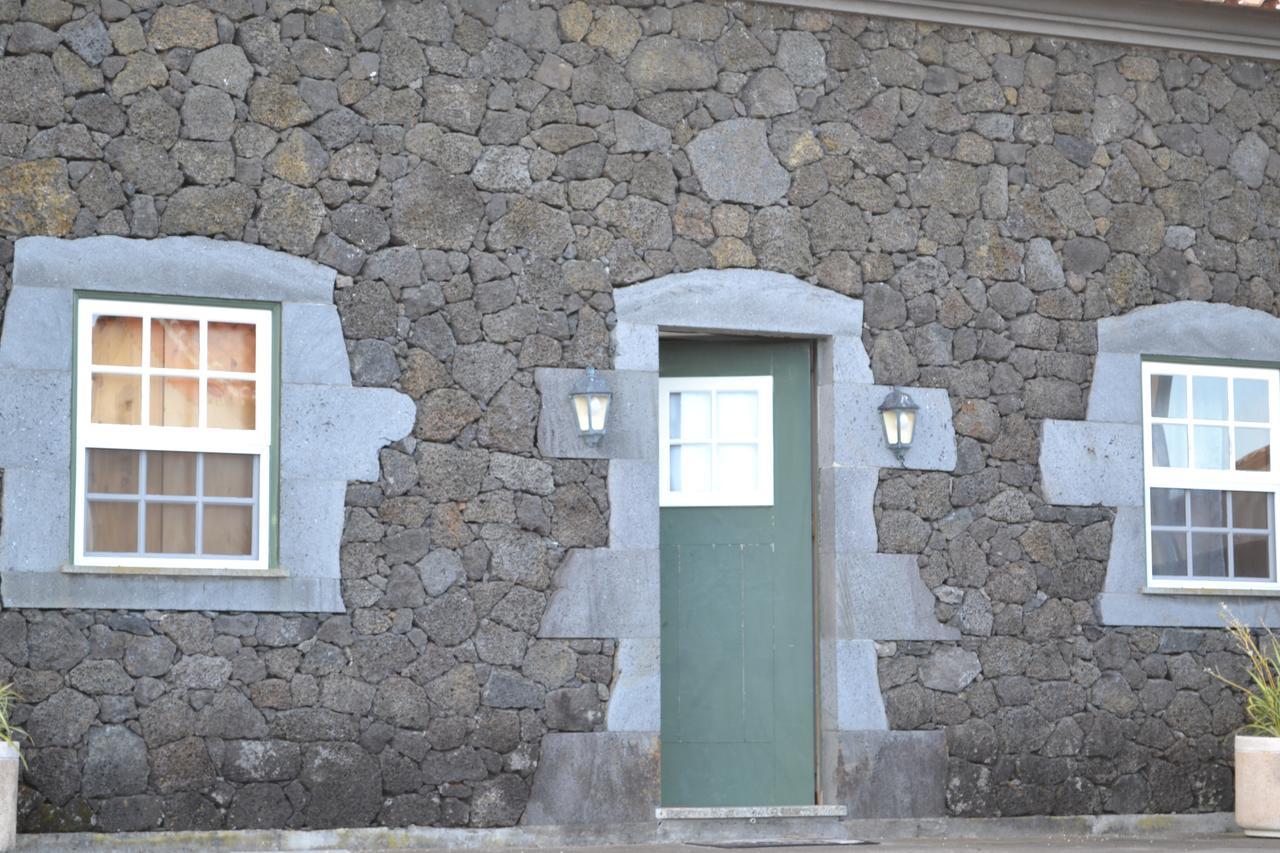 Adega Mendes Farm stay *