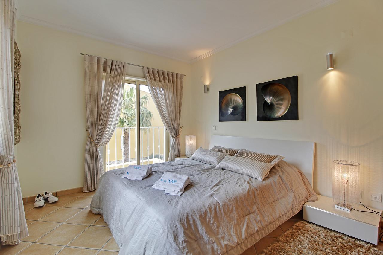 Peti Villa *