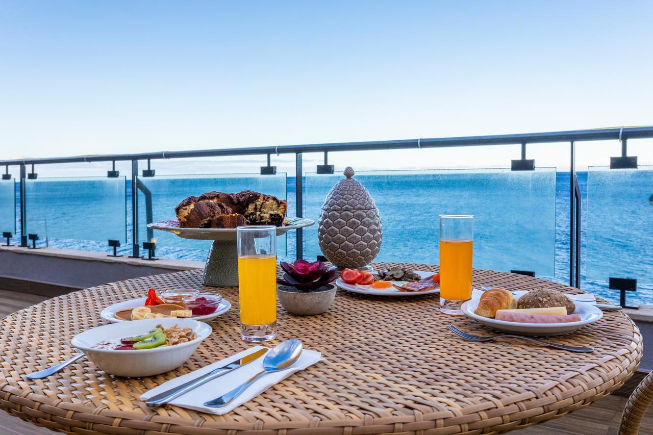 Aparthotel Sea View 4*