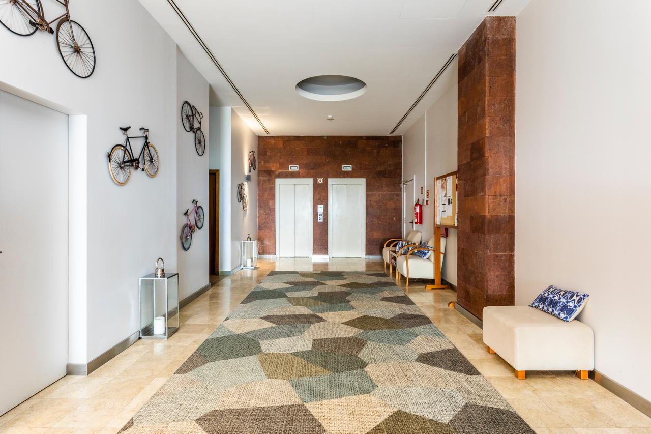 Sea View Aparthotel 4*