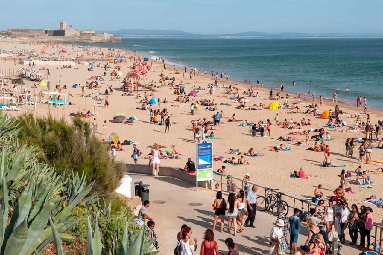 Carcavelos * Carcavelos (Lisbon)