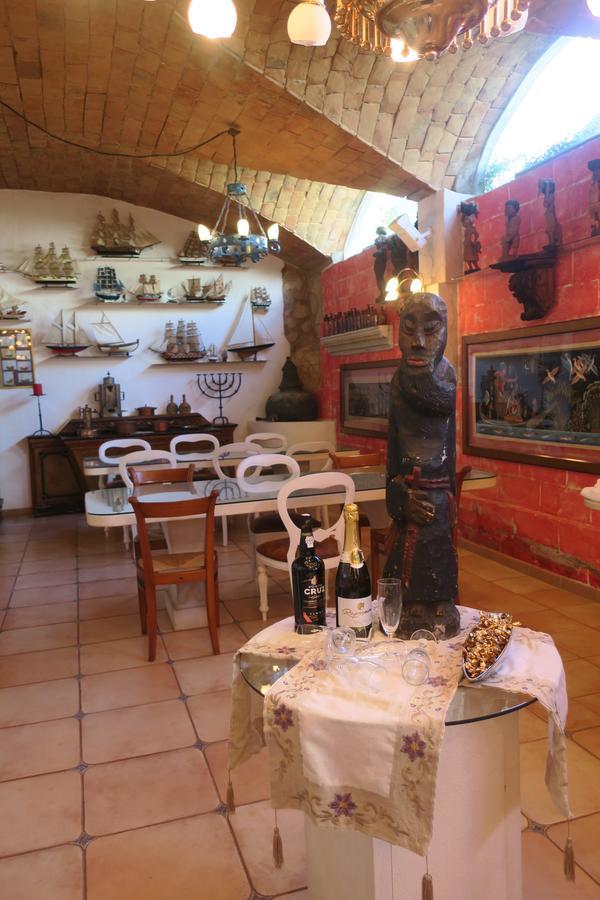 Guest house Valmar - Happy Holidays (adults Only) 3*