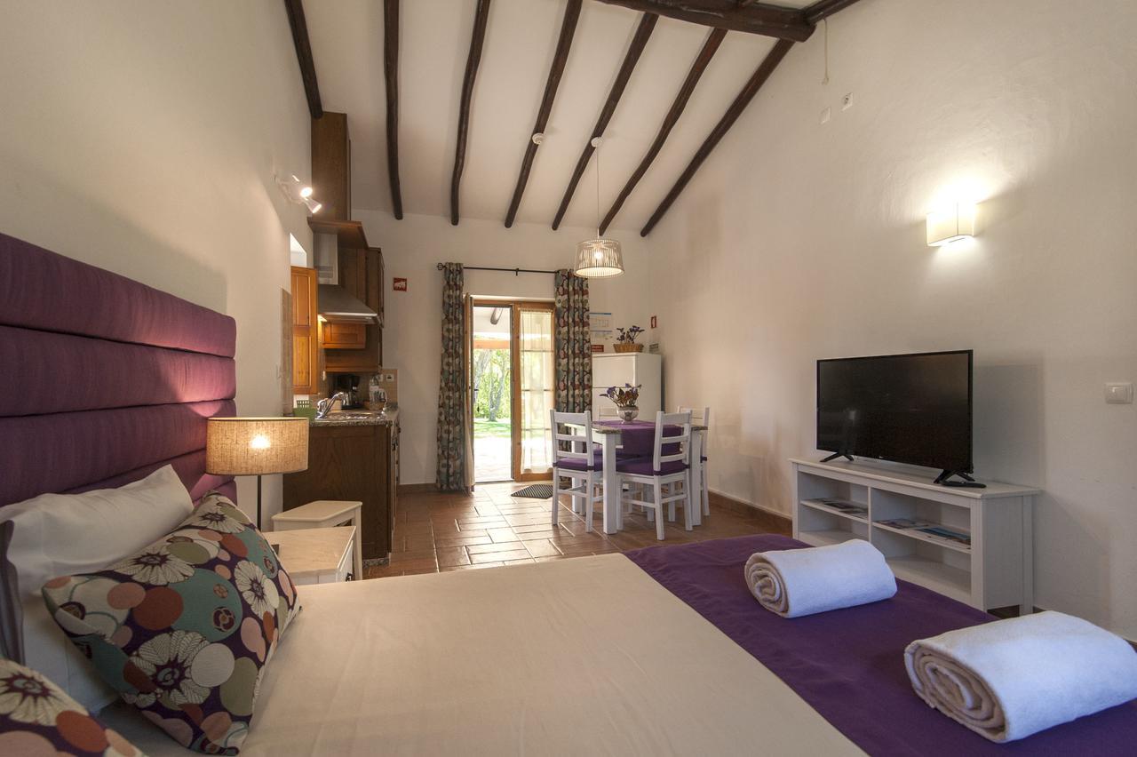 Farm stay Monte Da Galrixa *