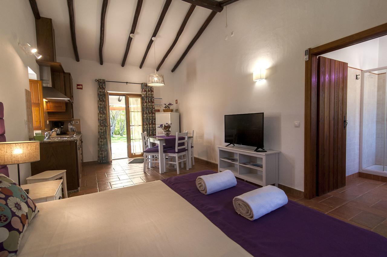 Farm stay Monte Da Galrixa *