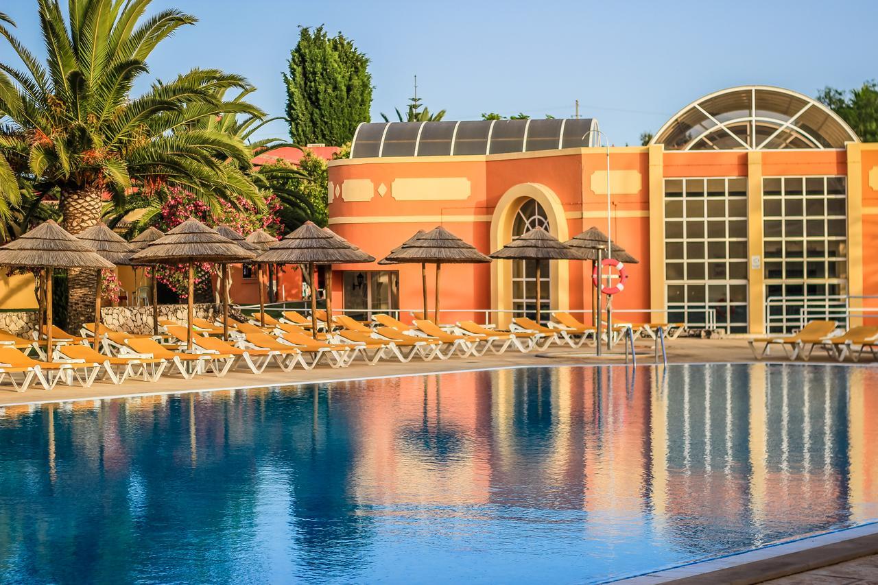 Colina Village Resort