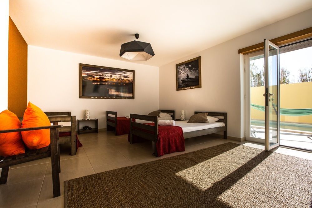 Ferrel Surf House Hostel