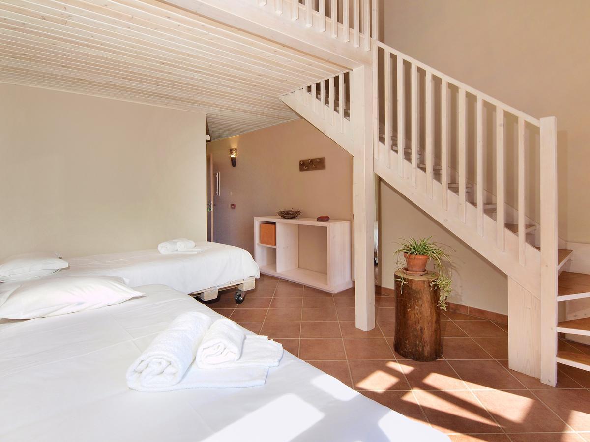 Casa Do Vale Da Lama Ecohotel & Retreat Centre In A Farm Agroturismo