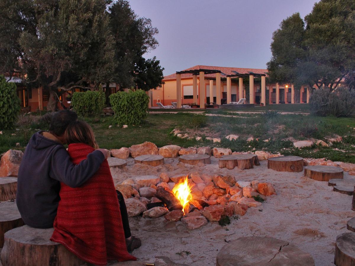 Vakantieboerderij Casa Do Vale Da Lama Ecohotel & Retreat Centre In A Farm