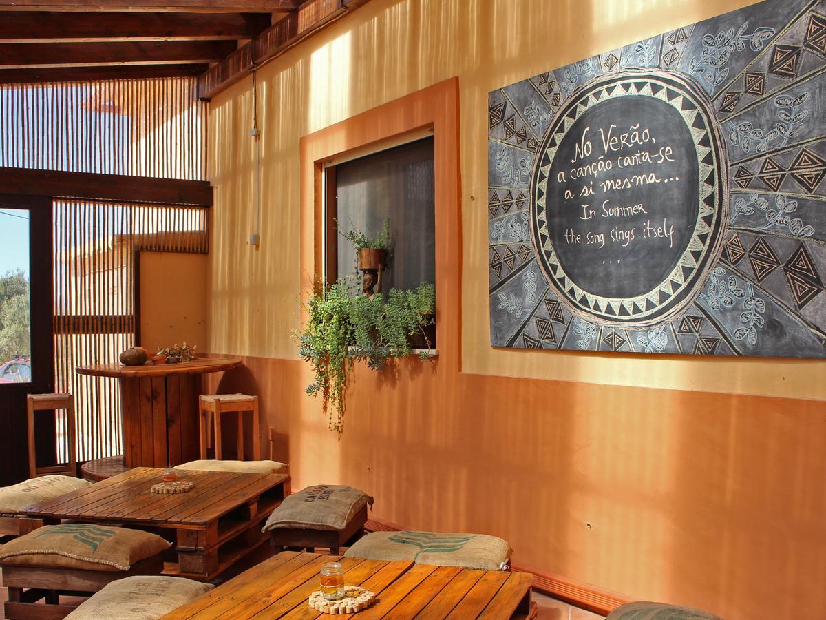 Agroturismo Casa Do Vale Da Lama Ecohotel & Retreat Centre In A Farm