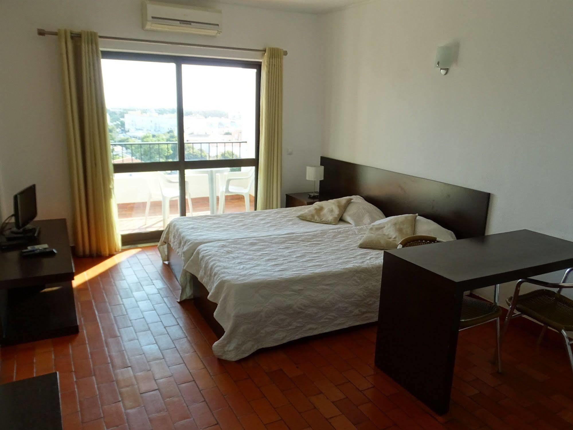 Via Dona Ana Apartment