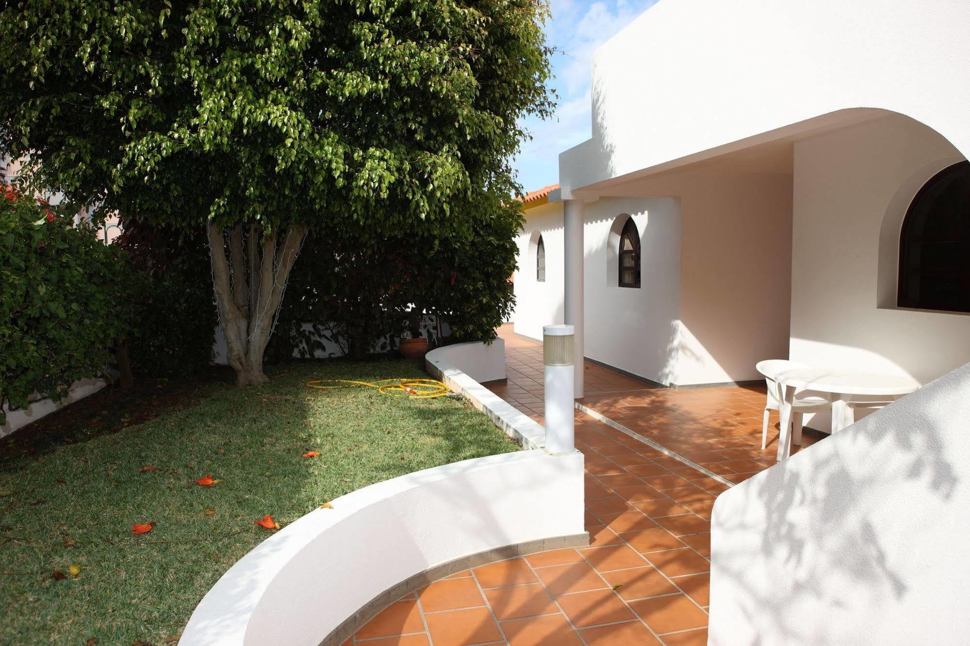 Bay Aparthotel