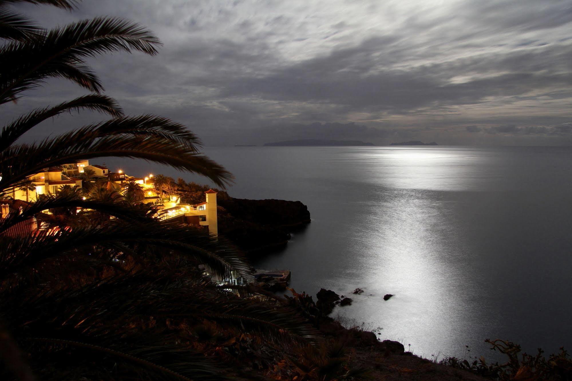 Bay 4* Canico (Madeira)