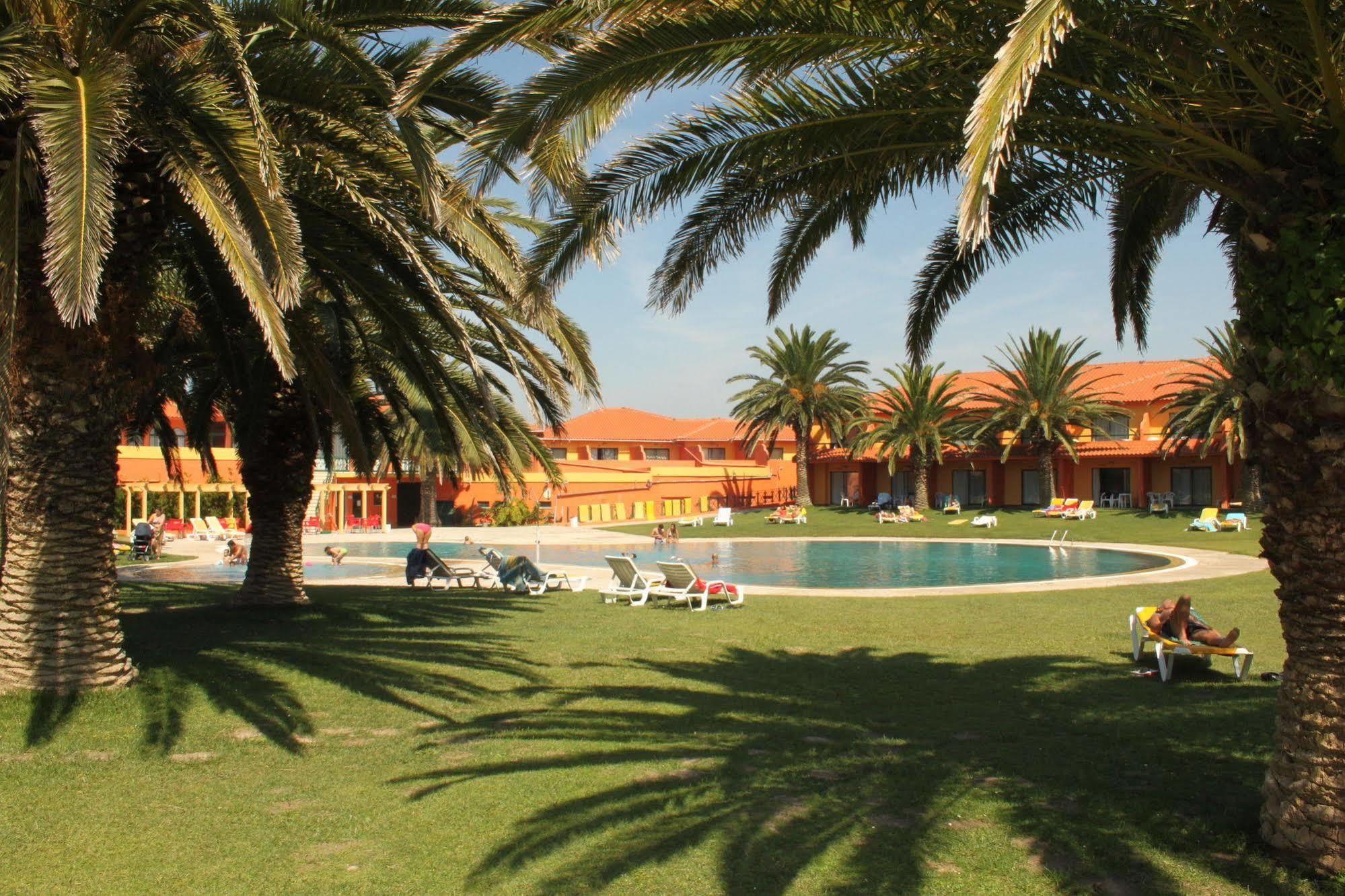 Hotel Mh Dona Rita Atouguia Da Baleia